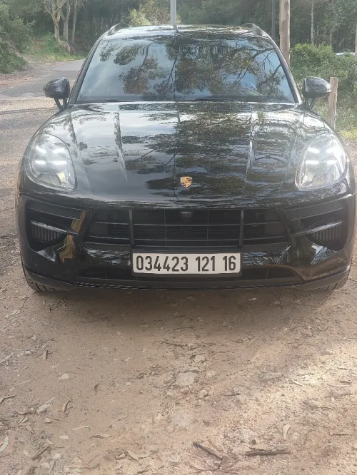 Porsche Macan 2021 GTS