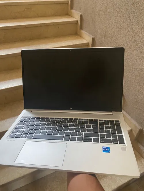 HP 450 G8