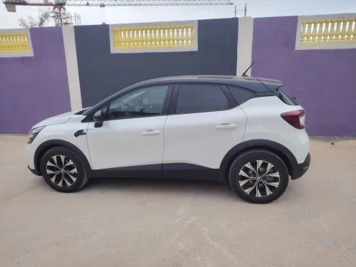 Renault Captur 2023 