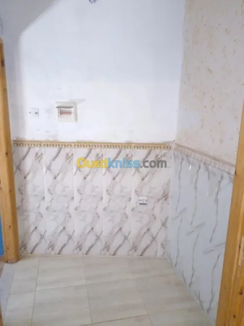 Location Appartement Niveau de villa Studio Béjaïa Bejaia