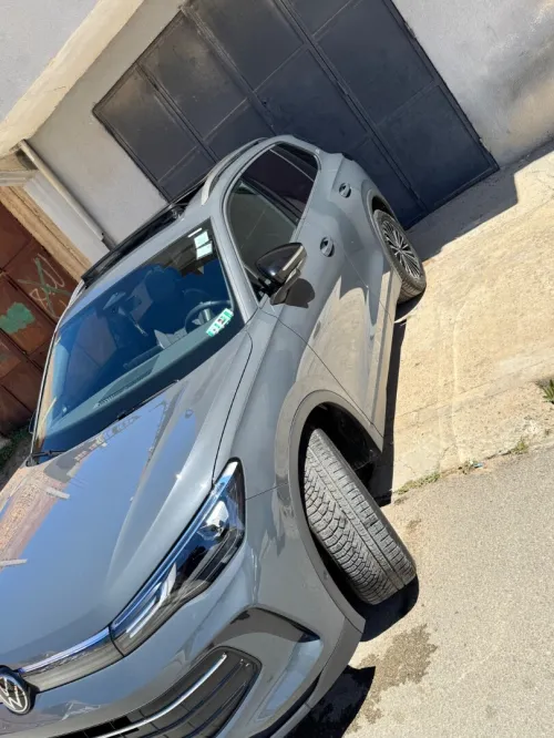 Volkswagen Tiguan 2024 1.5 tsi
