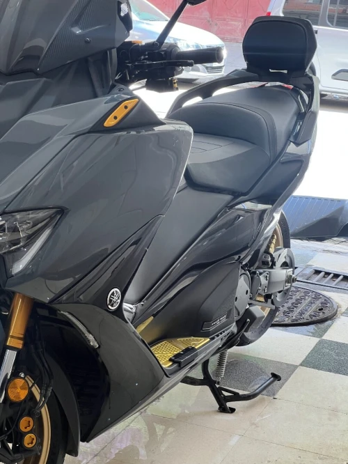 Yamaha Tmax 560 2022