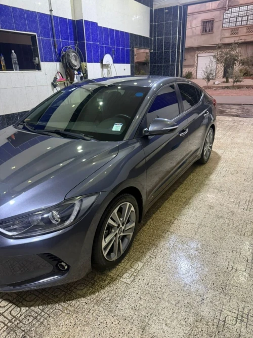 Hyundai Elantra 2017 GLS DZ