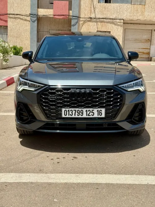 Audi Q3 2025 S line