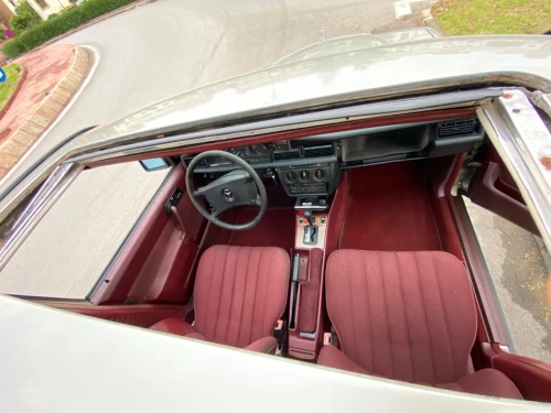 Mercedes 190 E 1987 190 E
