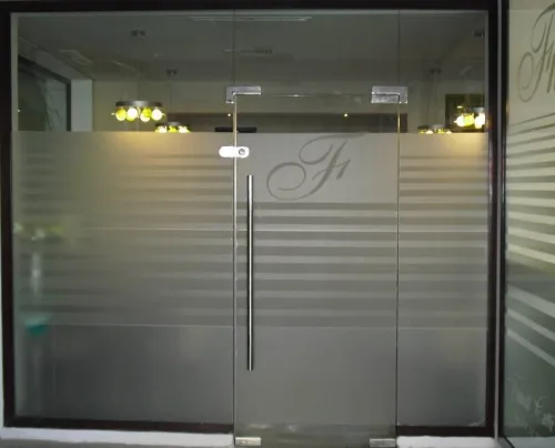 VITRINE ,Façades verre et aluminium