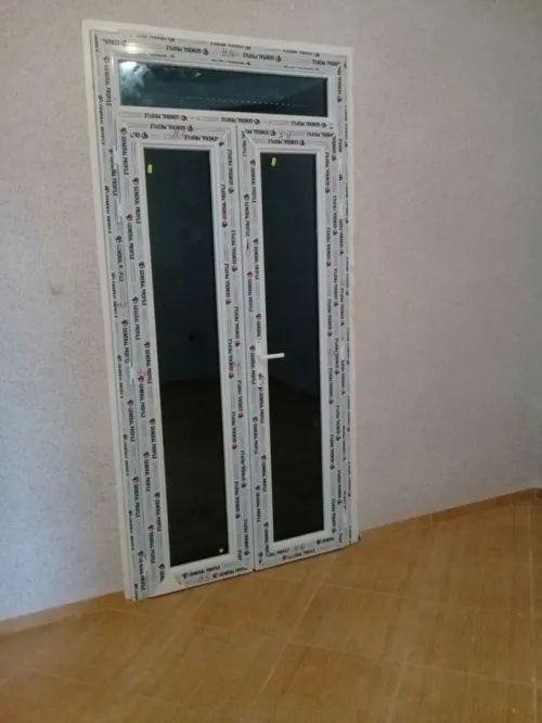 Porte en aluminium 