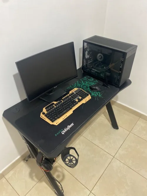 Bureau gaming Spirit of Gamer Headquarter 200