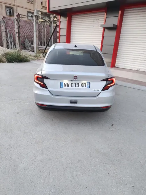 Fiat Tipo Sedan 2025 