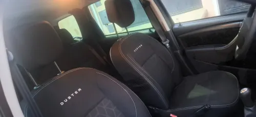 Dacia Duster 2014 Laureate