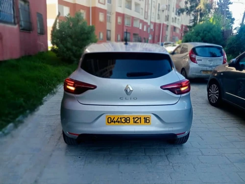 Renault Clio business 2021 