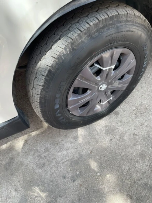 Toyota Hiace 2014