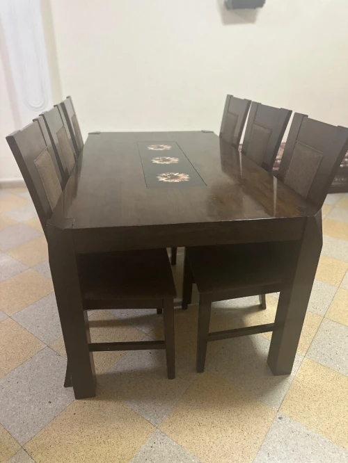 Table bois massif malysia