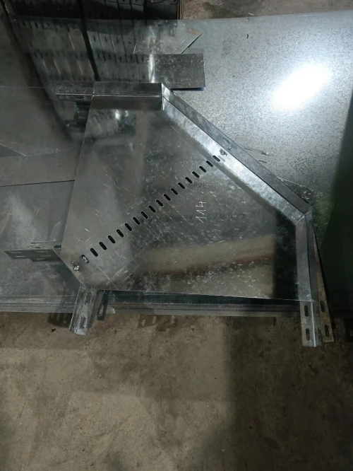 Fabrication chemin cable et cablofil