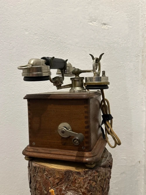 Ancien téléphone1910