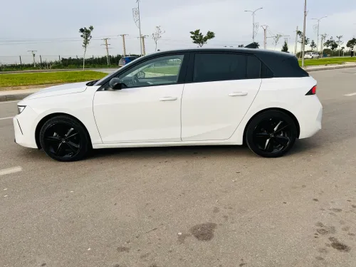 Opel Astra 2023 elegance