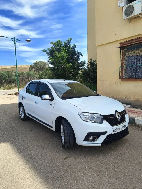 Renault Symbol 2019 White Edition