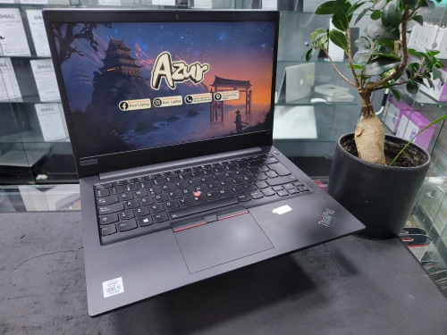 VENDU - LENOVO THINKPAD E14, i5-10210U, 8GB, 256GB SSD