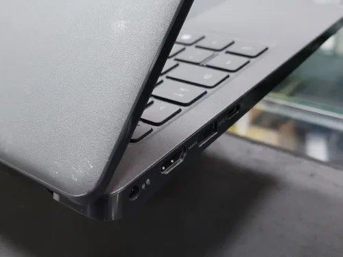 VENDU - DELL LATITUDE 3520, i5-1135G7, 8GB, 256GB SSD