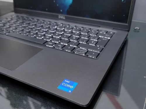 VENDU - DELL LATITUDE 7420, i5-1145G7, 8GB LPDDR4X, 256GB SSD, iRis Xe