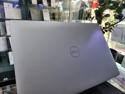 VENDU - DELL LATITUDE 5420, i5-1145G7, 8GB, 256GB SSD