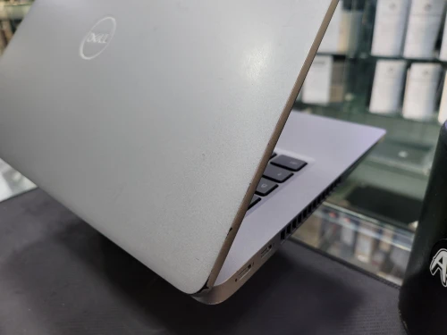 VENDU - DELL LATITUDE 5420, i5-1135G7, 8GB, 256GB SSD, INTEL IRIS XE