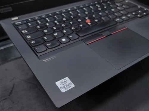 VENDU - LENOVO THINKPAD T14 Gen 1, i5-10310U vPro, 8GB, 256GB SSD