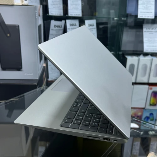 VENDU - LENOVO IDEAPAD 330s, i3-7020U, 8GB, 512GB SSD
