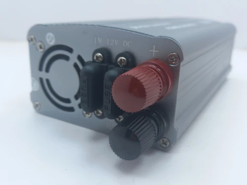 Convertisseur Auto 12V 220V DC To AC Meind