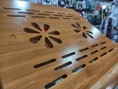 TABLE LAPTOP En Bois + Ventilo + HUB USB