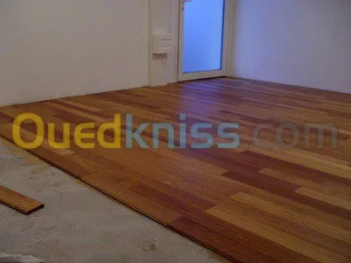 Faux plafond, Parquet revetement mural