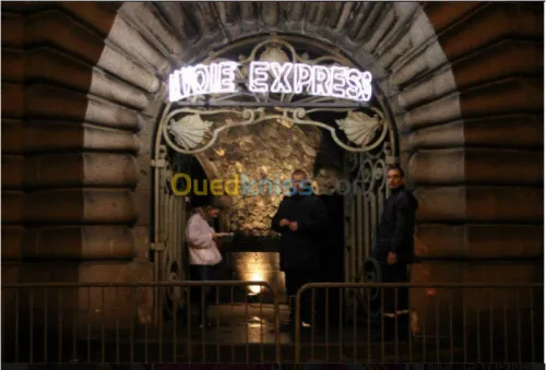 Fabrication d'Enseignes Lumineuses