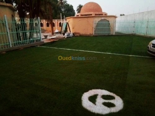 POSE FOURNITURE  gazon synthetique