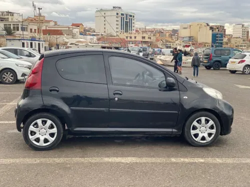 Peugeot 107 2012 107