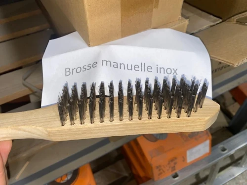 brosse manuelle inox et acier