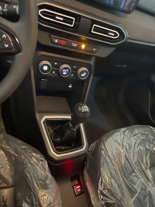 Dacia Logane 2025 Tce