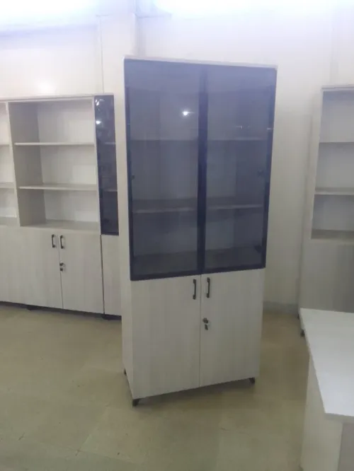 BUREAU OPÉRATEUR GRIS CLAIR