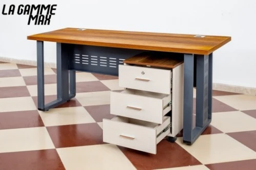 BUREAU OPÉRATEUR 
