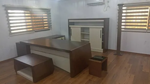 BUREAU DIRECTIONNEL PLACAGE EN BOIS DE CHÊNE 