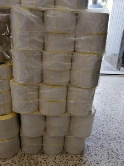 ETIQUETTES THERMIQUES ADHESIVES