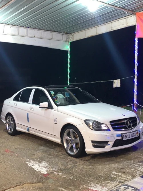 Mercedes Classe C 2015 250 AVANTGARDE Designo