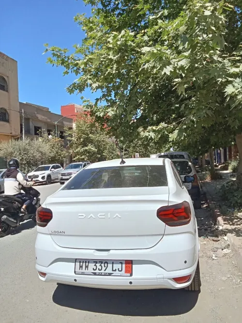 Dacia Logan 2025 extrême