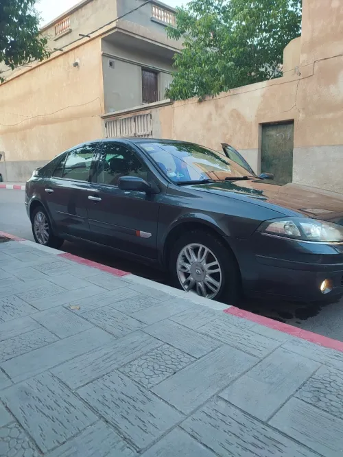 Renault Laguna 2 2001 Initial paris