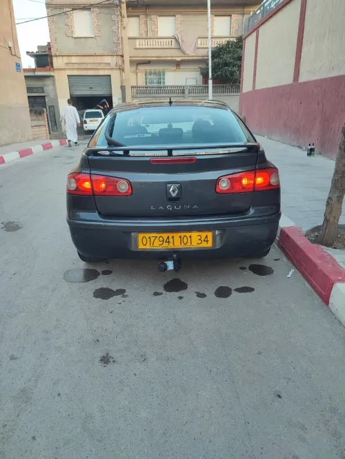 Renault Laguna 2 2001 Initial paris