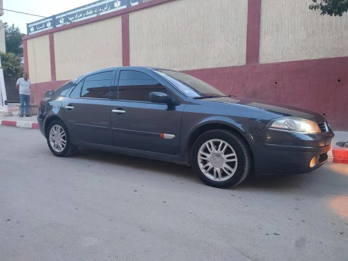 Renault Laguna 2 2001 Initial paris