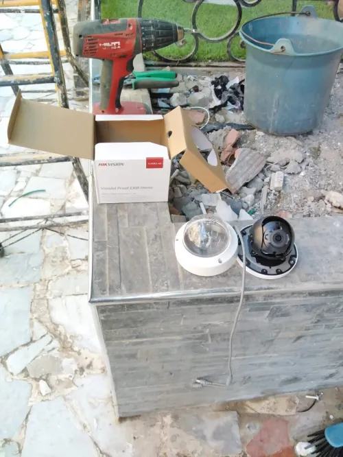 Installation informatique et camira et électricité bâtiment