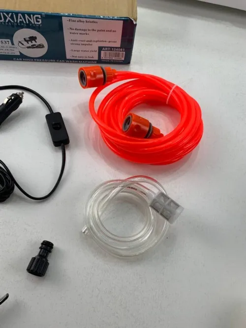Nettoyeur à Haute Pression avec kit pompe de lavage voiture 12V