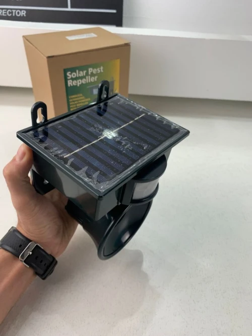 Répulsif Solaire Ultrason avec Détecteur de Mouvement - Anti Animaux & Oiseaux
