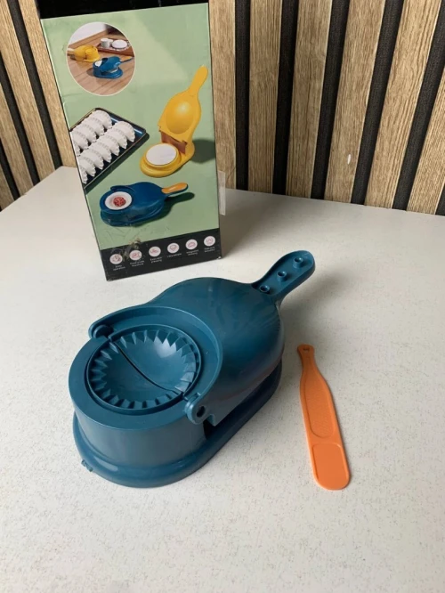 Outil 2 en 1 pour Raviolis Moule et Presse à Pâte
