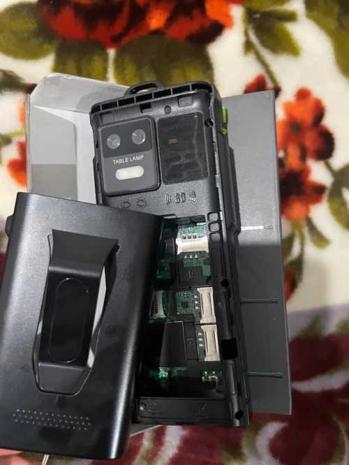 هاتف الدبابة لوندروفر الجديد C8700 pro Całus